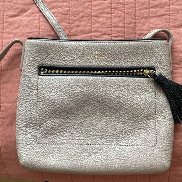 Kate Spade used purse - Picture 7 of 9